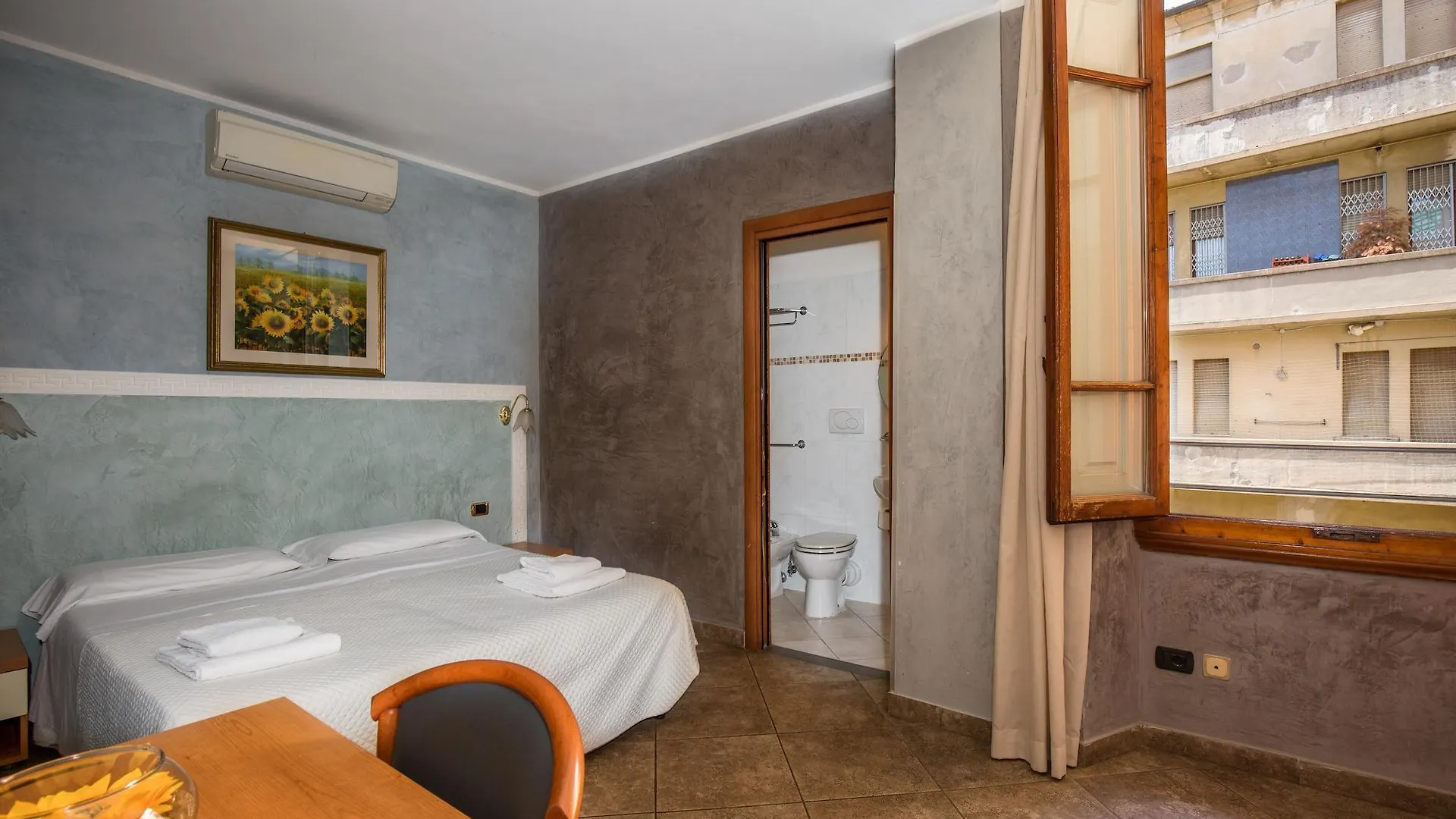 Hotel Angelica Florencie 2*,  Itálie