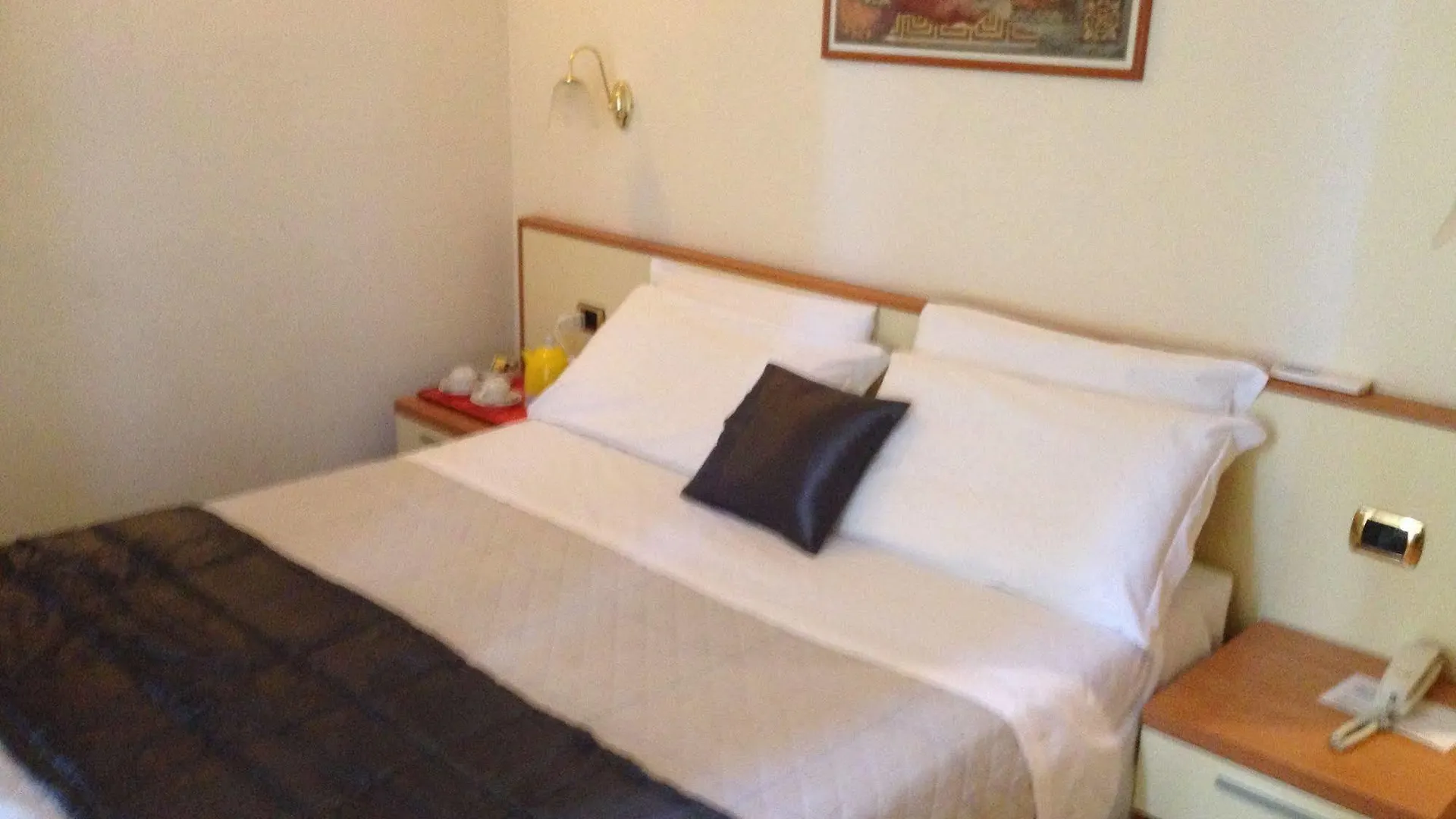 Hotel Angelica Florencie 2*,